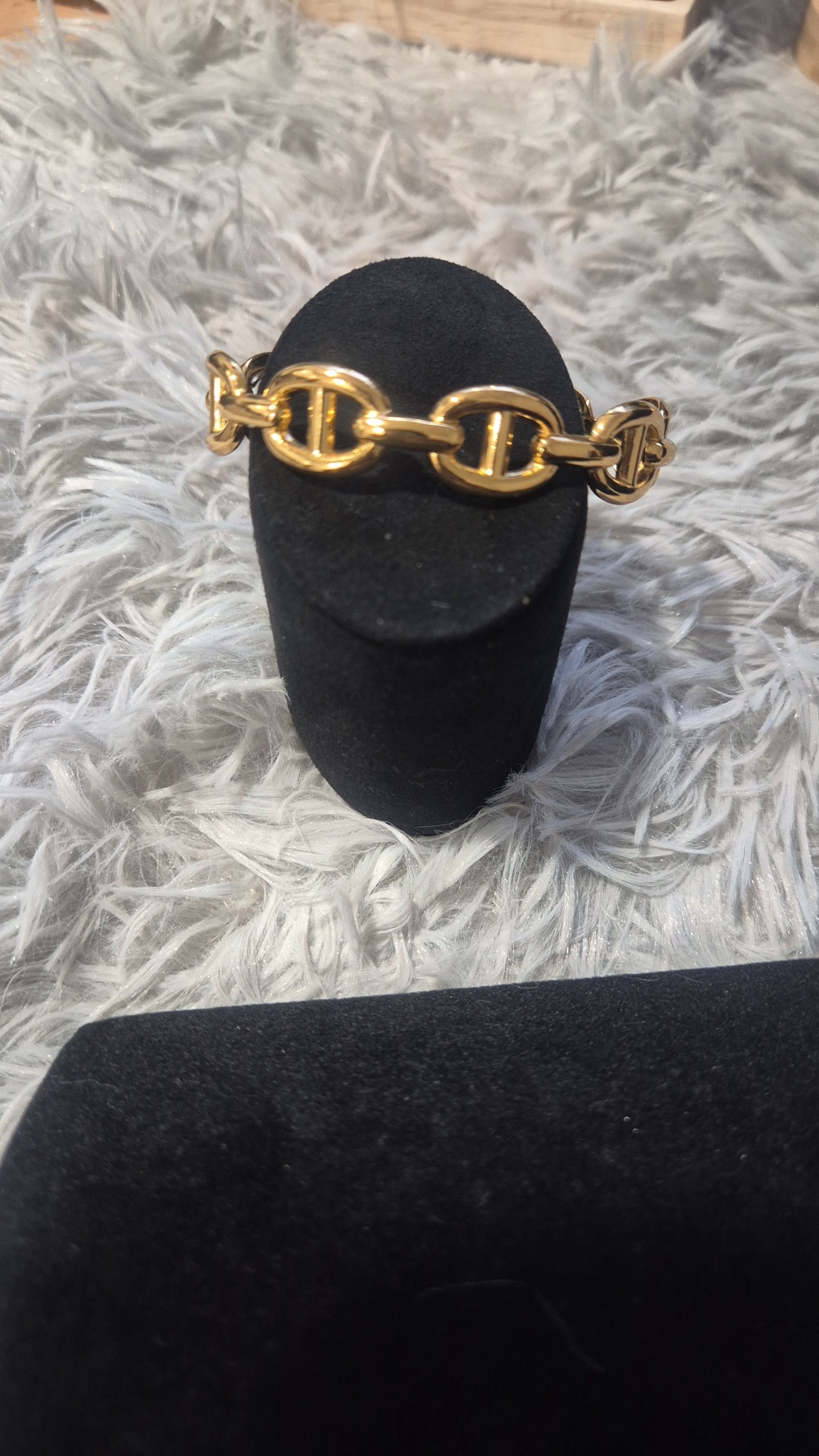 Fancy bangles