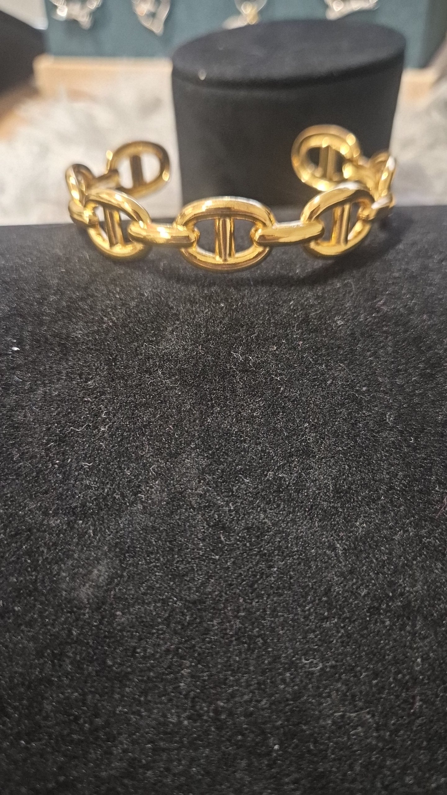 Fancy bangles