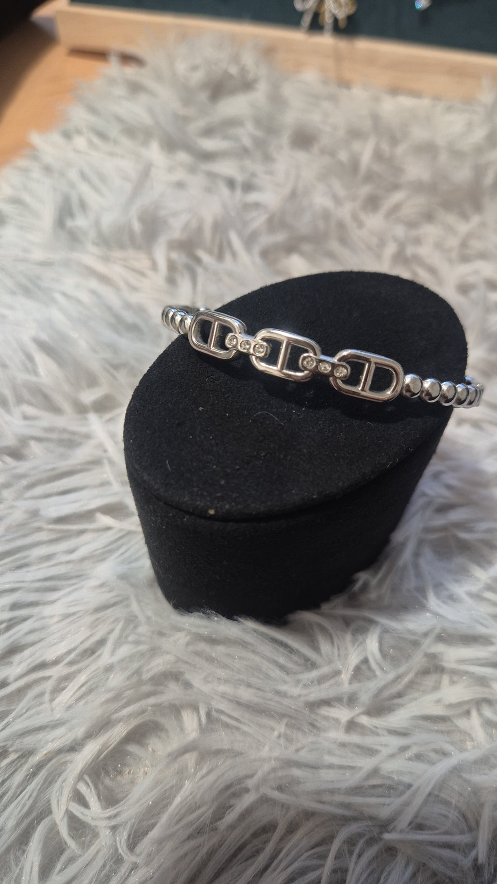 Fancy bangles